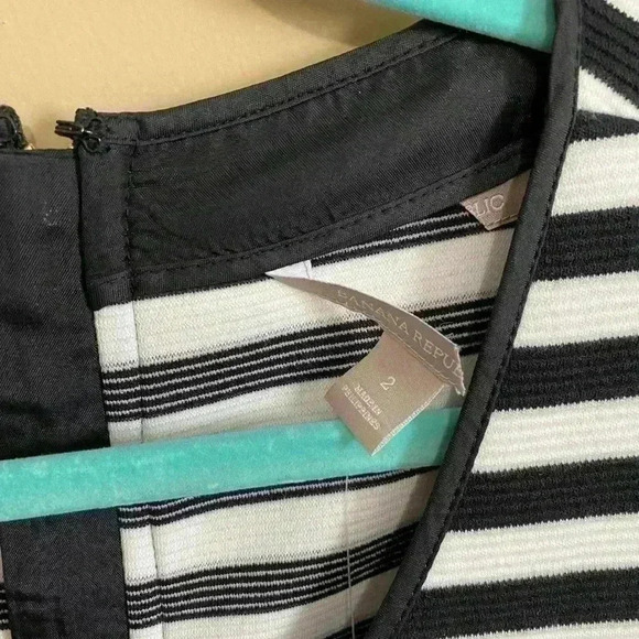 Banana Republic Black and White Stripe Dress - Picture 7 of 8